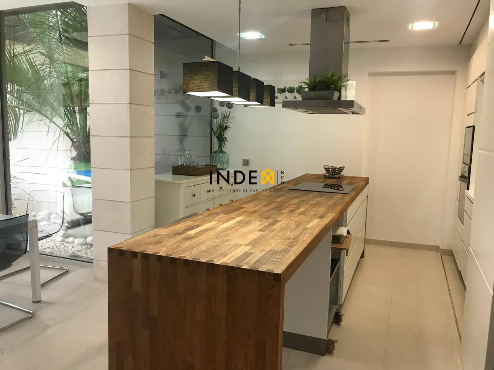 4 quarto Moradia para arrendar em Sitges com piscina garagem - 4 800 € (Ref: 9461811)