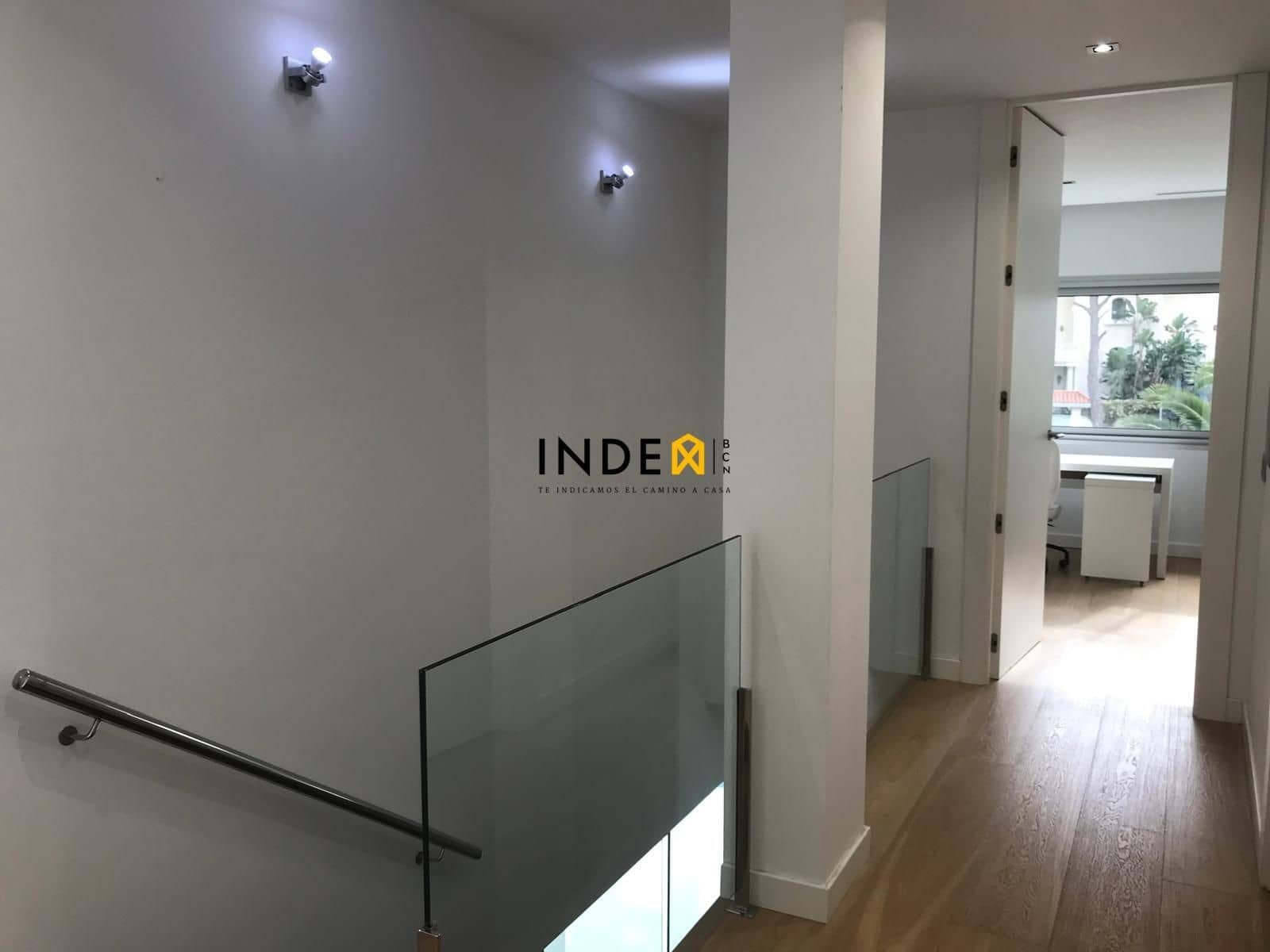 4 quarto Moradia para arrendar em Sitges com piscina garagem - 4 800 € (Ref: 9461811)