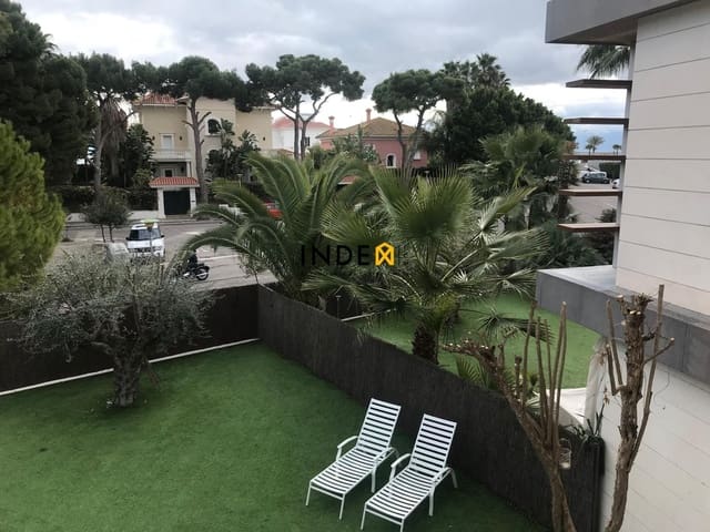 4 quarto Moradia para arrendar em Sitges com piscina garagem - 4 800 € (Ref: 9461811)