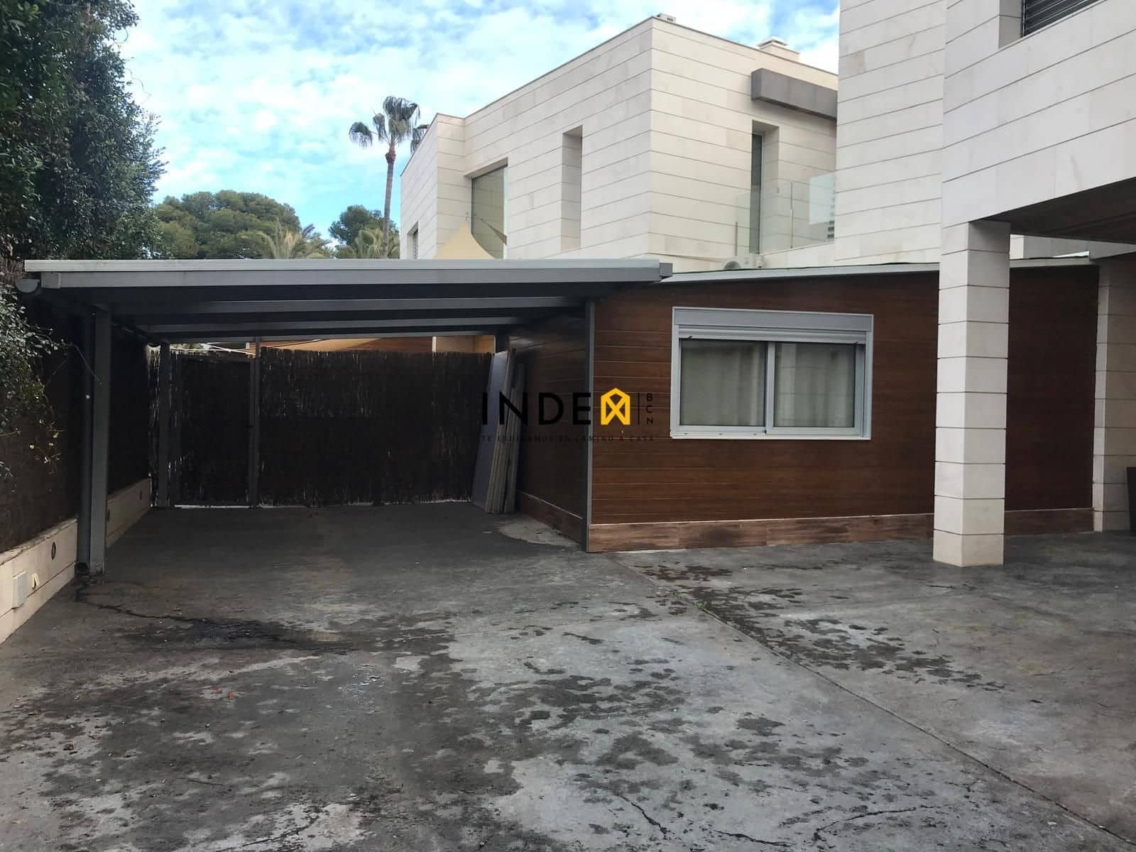 4 quarto Moradia para arrendar em Sitges com piscina garagem - 4 800 € (Ref: 9461811)