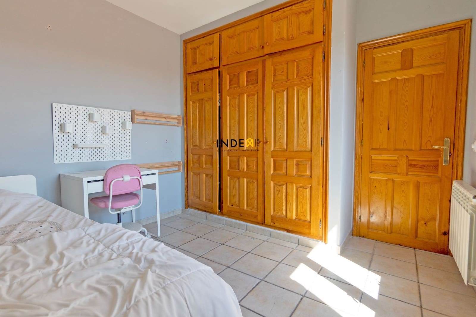 Chalet de 3 habitaciones en Olivella en venta con piscina garaje - 380.000 € (Ref: 9470820)