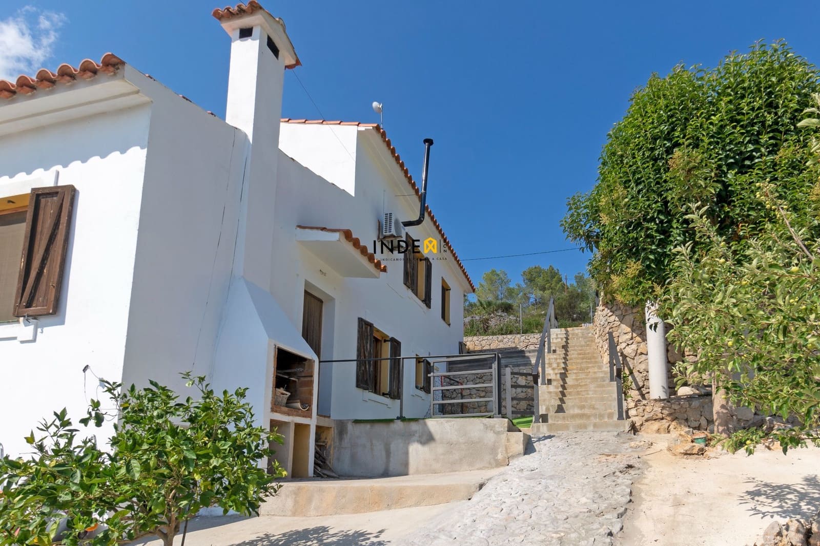 Chalet de 3 habitaciones en Olivella en venta con piscina garaje - 380.000 € (Ref: 9470820)