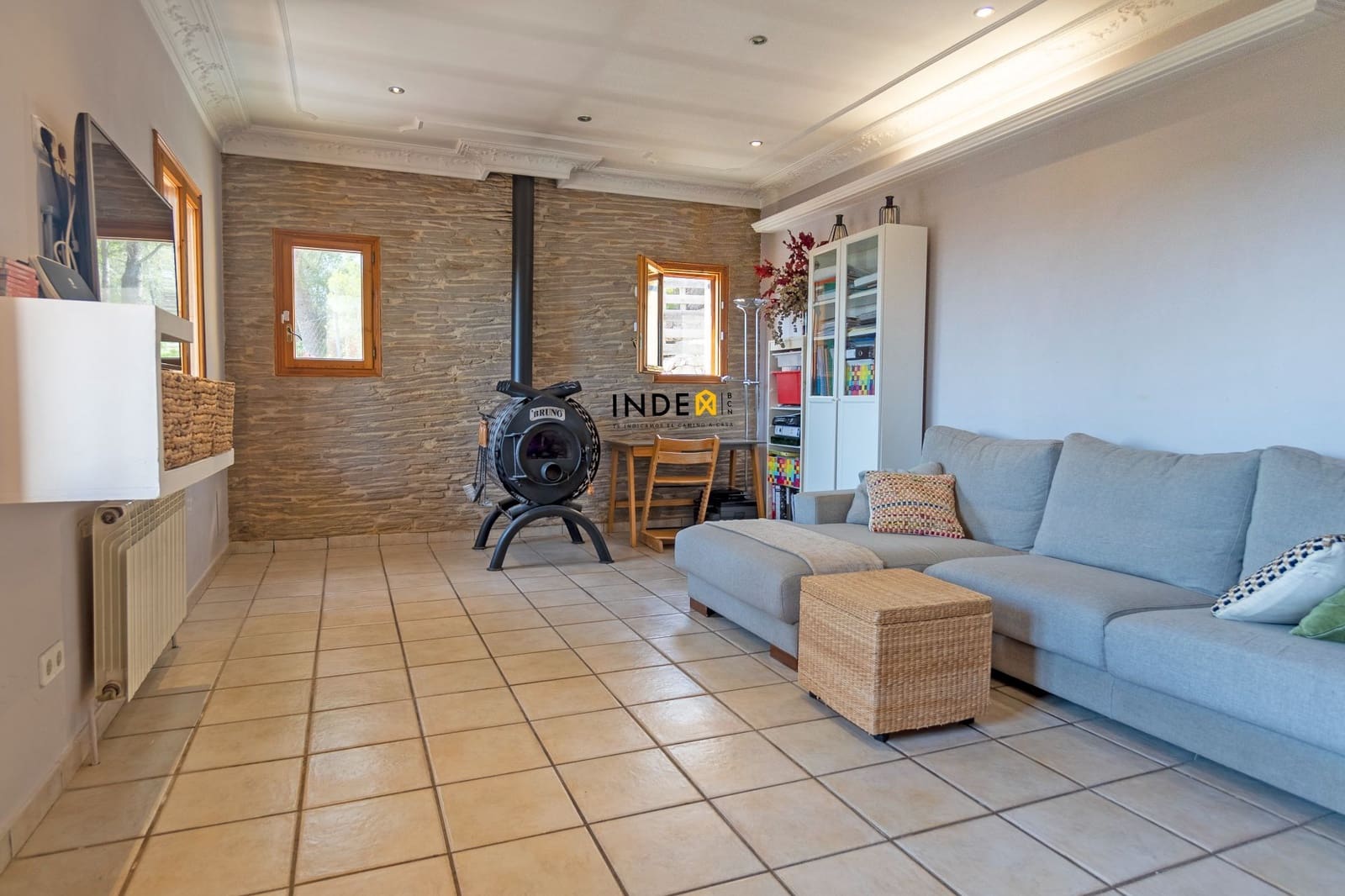 Chalet de 3 habitaciones en Olivella en venta con piscina garaje - 380.000 € (Ref: 9470820)