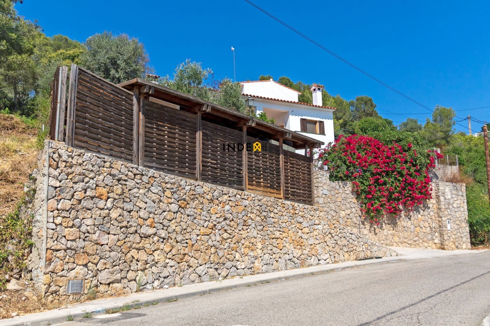 Chalet de 3 habitaciones en Olivella en venta con piscina garaje - 380.000 € (Ref: 9470820)