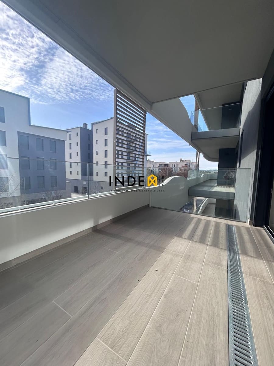 3 quarto Apartamento para arrendar em Sant Pere de Ribes com piscina garagem - 1 800 € (Ref: 9470821)