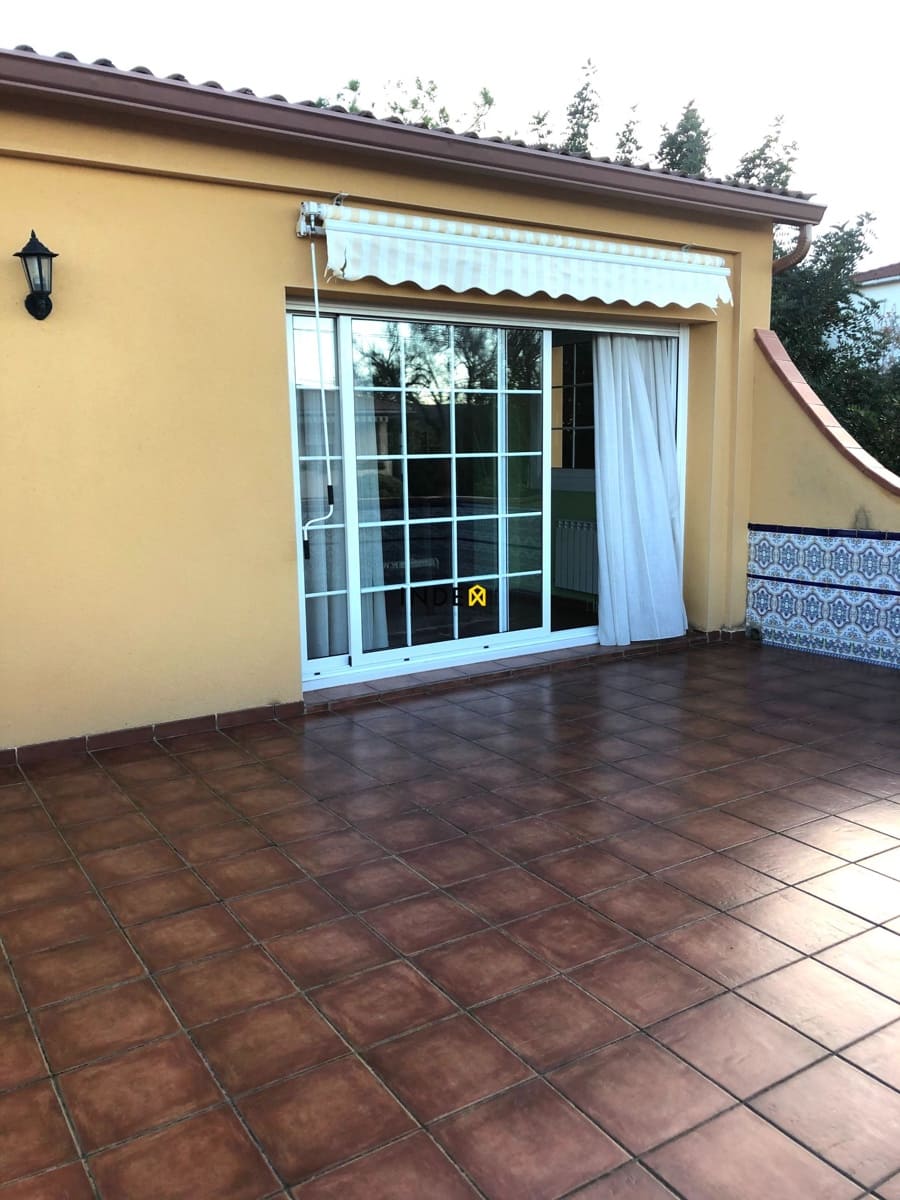 3 soveværelse Villa til salg i Sant Pere de Ribes med swimmingpool garage - € 490.000 (Ref: 9474700)