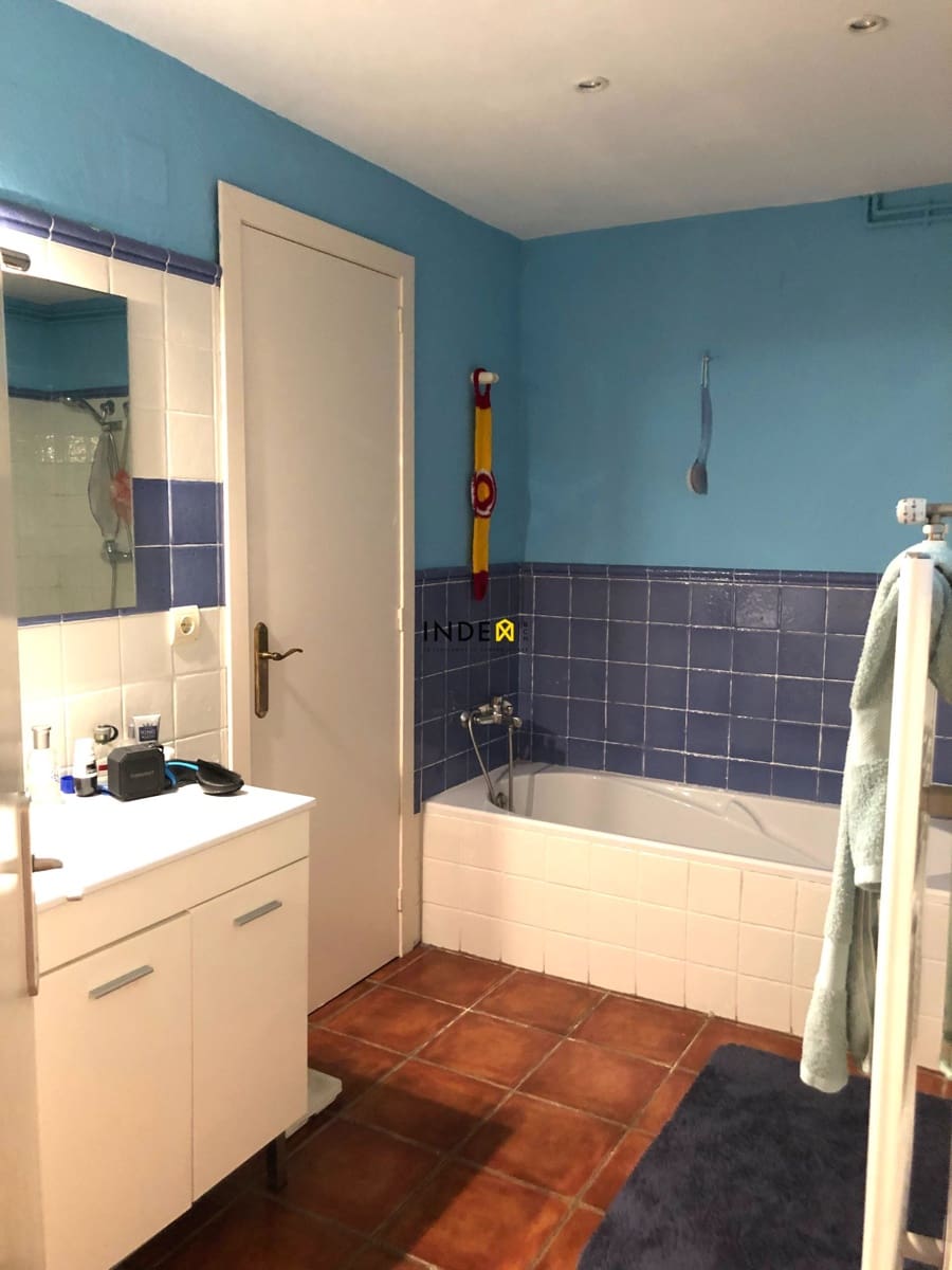 3 soveværelse Villa til salg i Sant Pere de Ribes med swimmingpool garage - € 490.000 (Ref: 9474700)