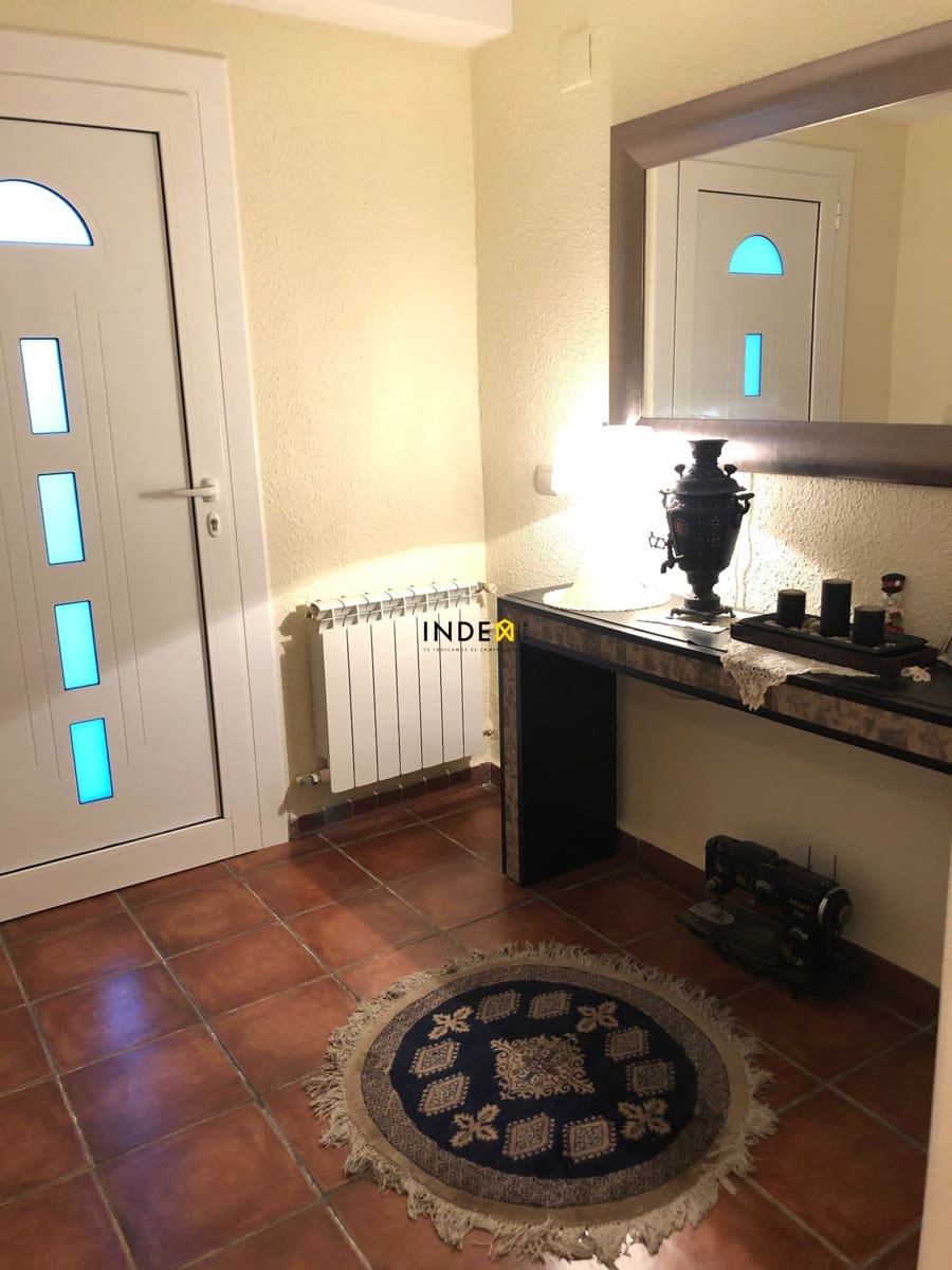 3 soveværelse Villa til salg i Sant Pere de Ribes med swimmingpool garage - € 490.000 (Ref: 9474700)