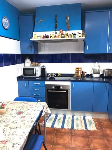 3 soveværelse Villa til salg i Sant Pere de Ribes med swimmingpool garage - € 490.000 (Ref: 9474700)