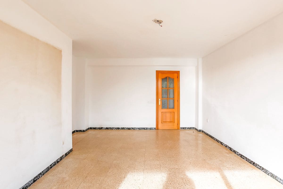 4 slaapkamer Flat te koop in Vilanova i la Geltru - € 330.000 (Ref: 9508472)