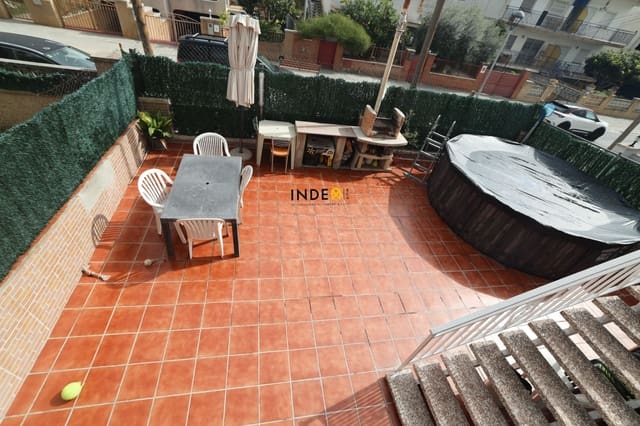 Piso de 3 habitaciones en Segur de Calafell, Calafell en venta con piscina garaje - 220.000 € (Ref: 9526203)