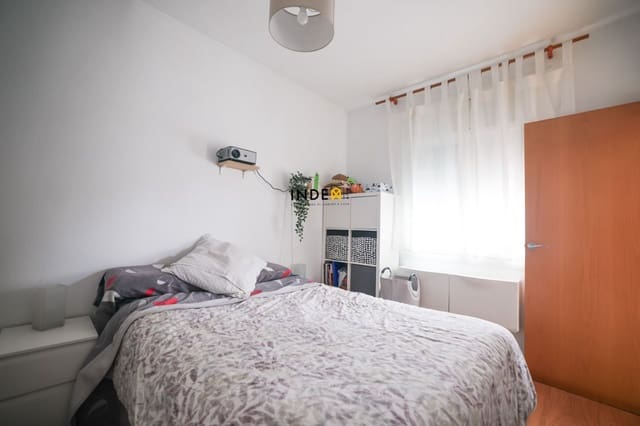 3 quarto Apartamento para venda em Segur de Calafell, Calafell com piscina garagem - 220 000 € (Ref: 9526203)