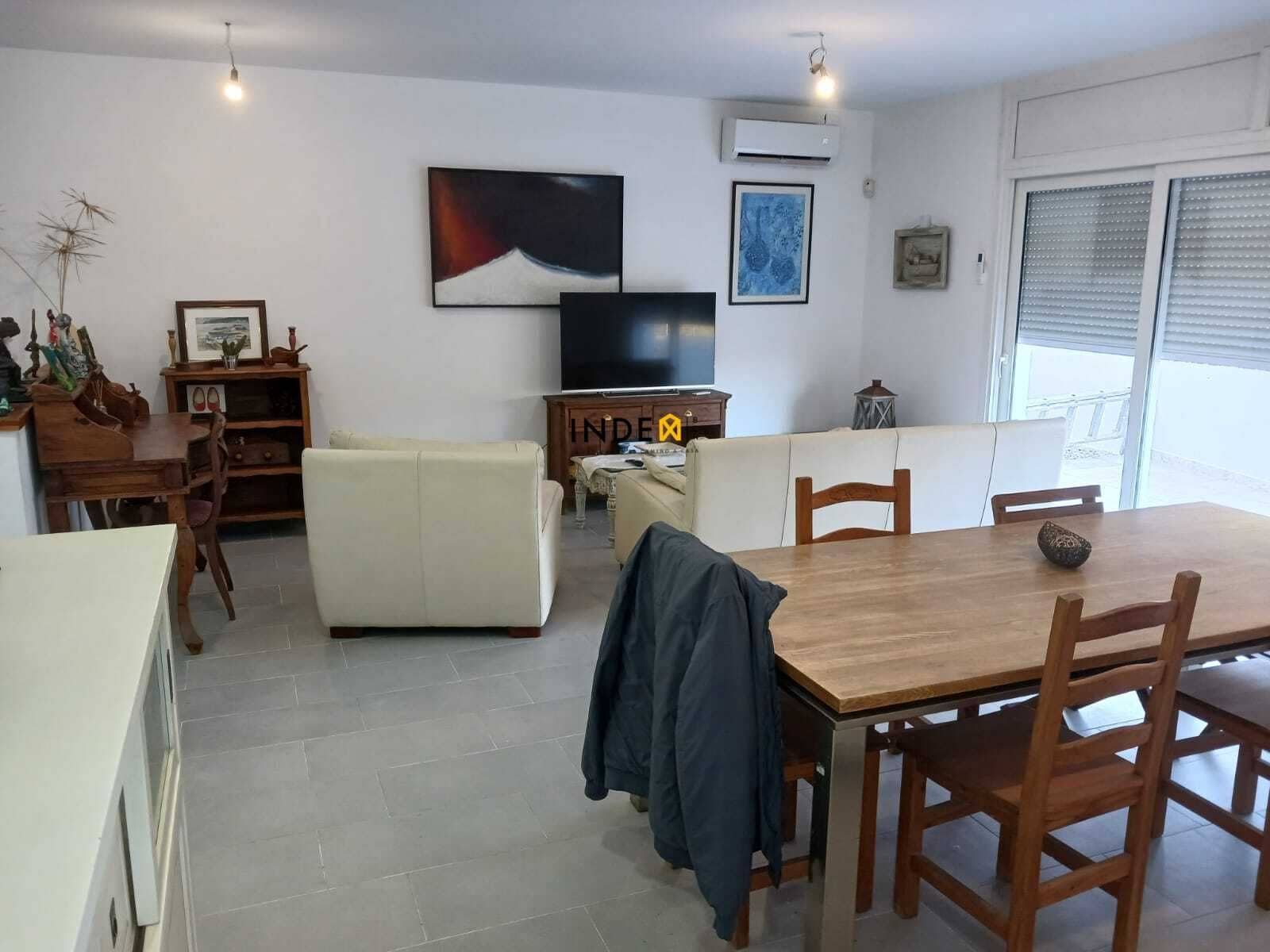 4 sovrum Villa till salu i Canyelles med garage - 360 000 € (Ref: 9526204)