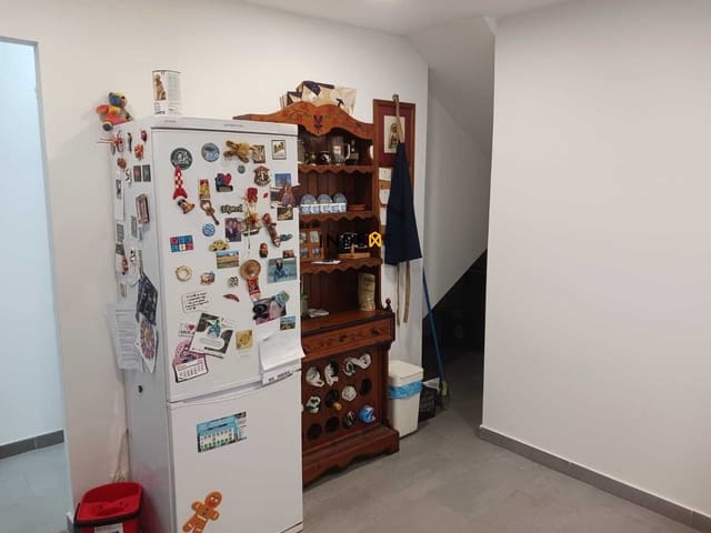 4 sovrum Villa till salu i Canyelles med garage - 360 000 € (Ref: 9526204)