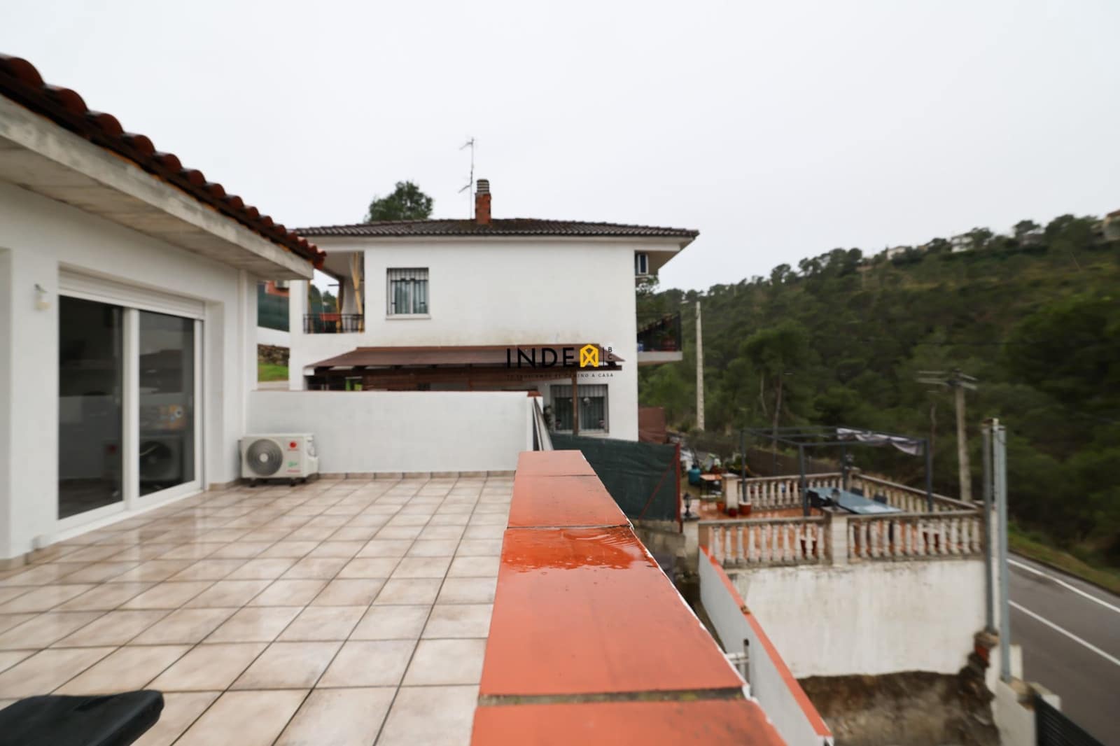 4 sypialnia Willa na sprzedaż w Canyelles z garażem - 360 000 € (Ref: 9526204)