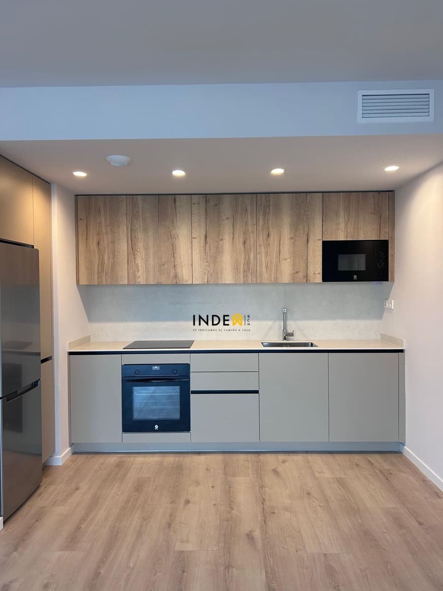 3 quarto Apartamento para arrendar em Sant Pere de Ribes com piscina garagem - 1 750 € (Ref: 9543118)