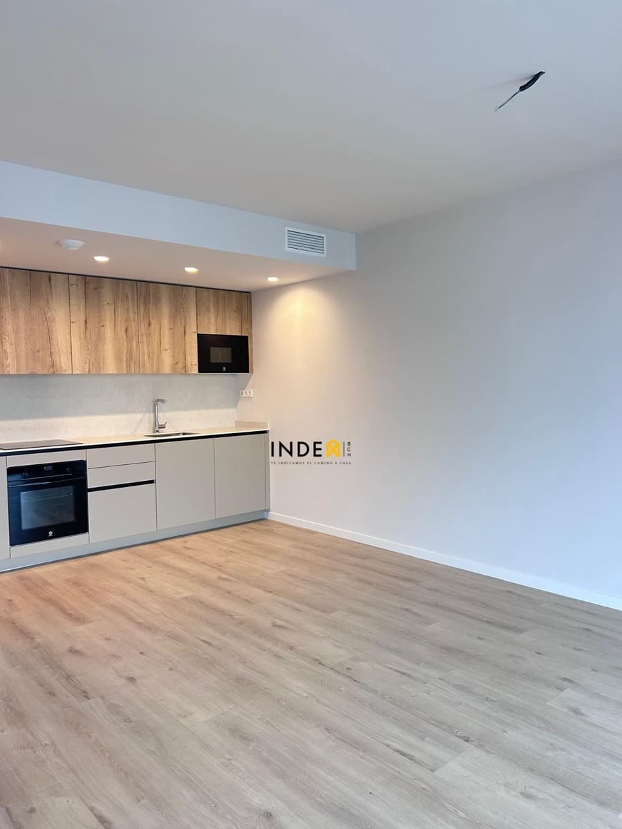 3 Zimmer Wohnung zu vermieten in Sitges mit Pool Garage - 1.750 € (Ref: 9547804)