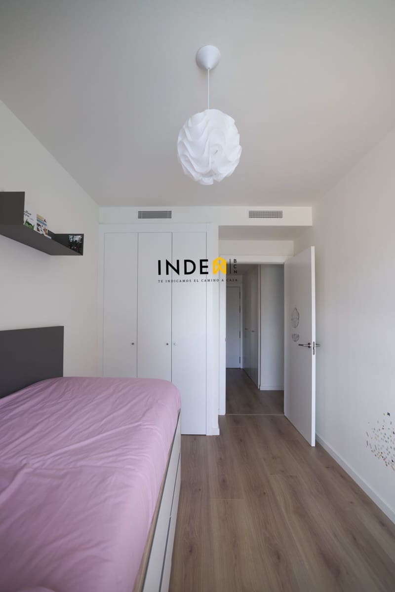 3 bedroom Flat for rent in Vilanova i la Geltru with pool garage - € 1,900 (Ref: 9585888)