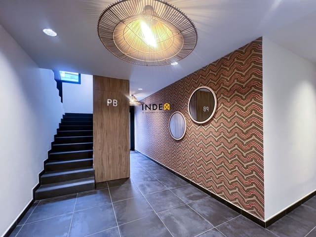 3 Zimmer Wohnung zu vermieten in Vilanova i la Geltrú mit Pool Garage - 1.900 € (Ref: 9585888)