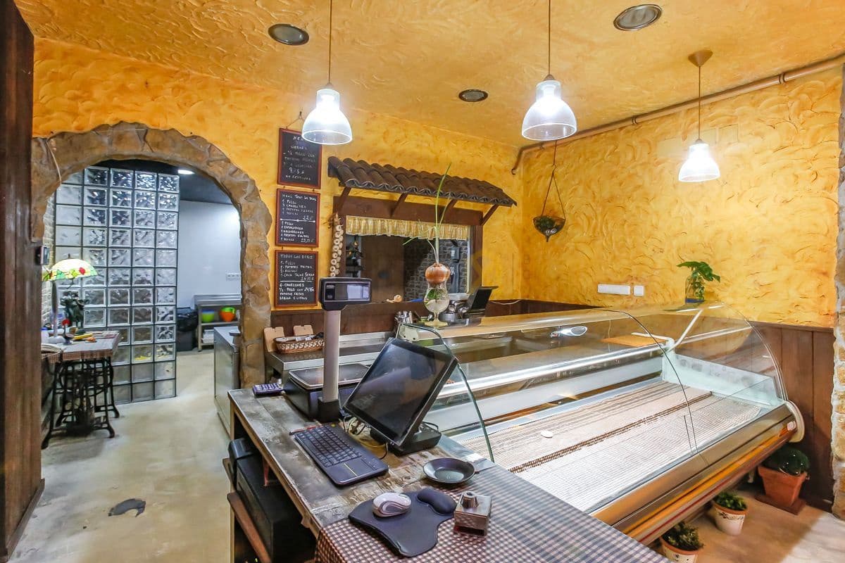 Gewerbe zu verkaufen in Vilanova i la Geltru - 147.000 € (Ref: 9585889)