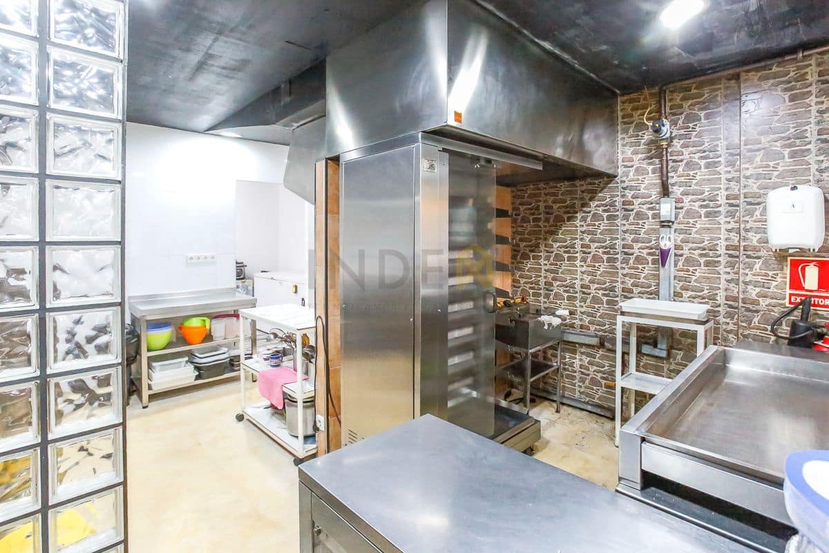 Gewerbe zu verkaufen in Vilanova i la Geltru - 147.000 € (Ref: 9585889)