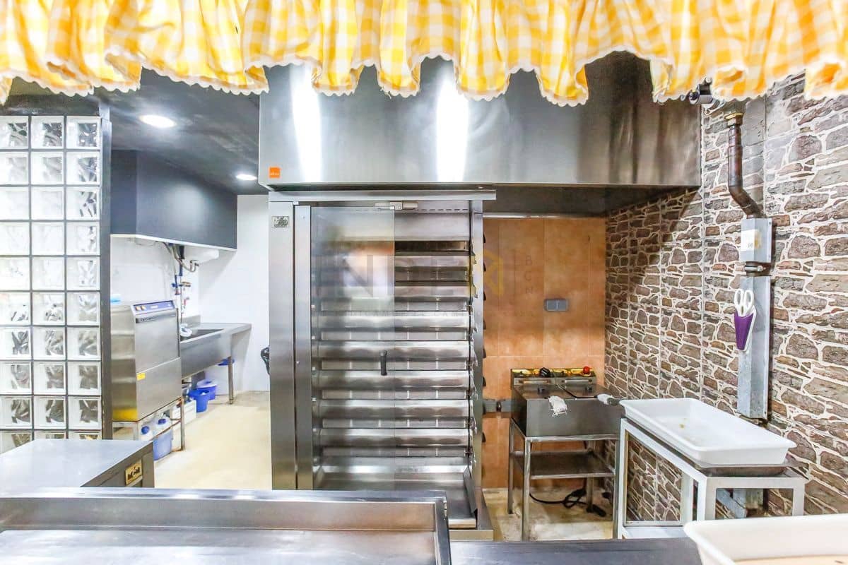 Gewerbe zu verkaufen in Vilanova i la Geltru - 147.000 € (Ref: 9585889)