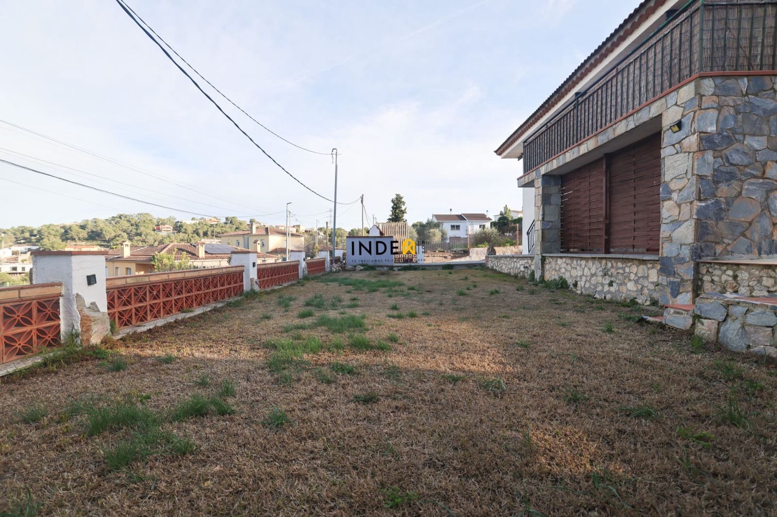 3 slaapkamer Villa te koop in Canyelles met zwembad garage - € 310.000 (Ref: 9627289)