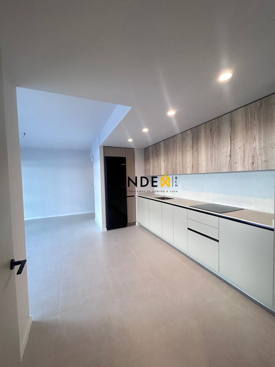 3 bedroom Flat for rent in Sant Pere de Ribes with pool garage - € 2,200 (Ref: 9655719)