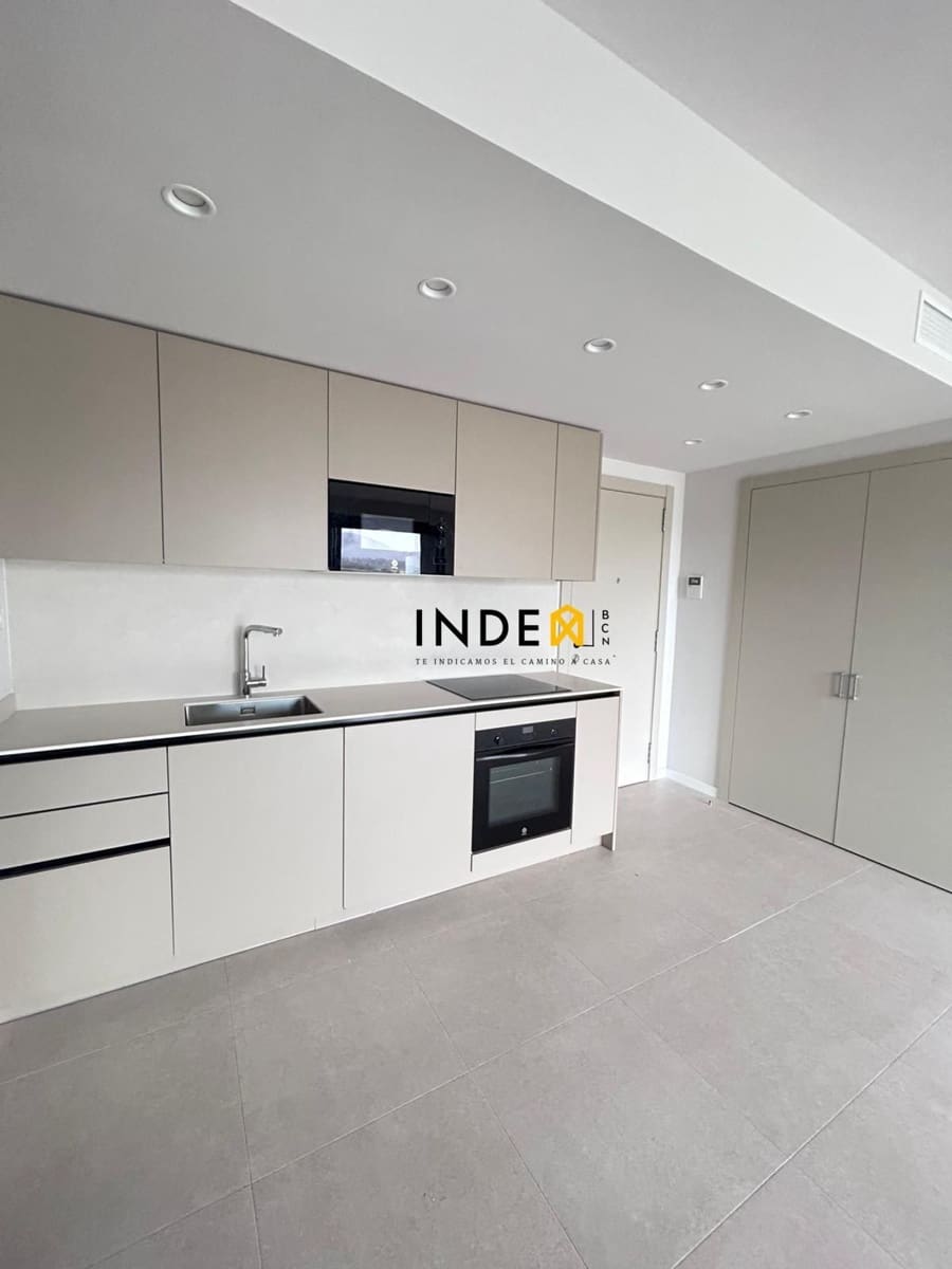 2 bedroom Flat for rent in Sant Pere de Ribes with pool garage - € 1,800 (Ref: 9655720)