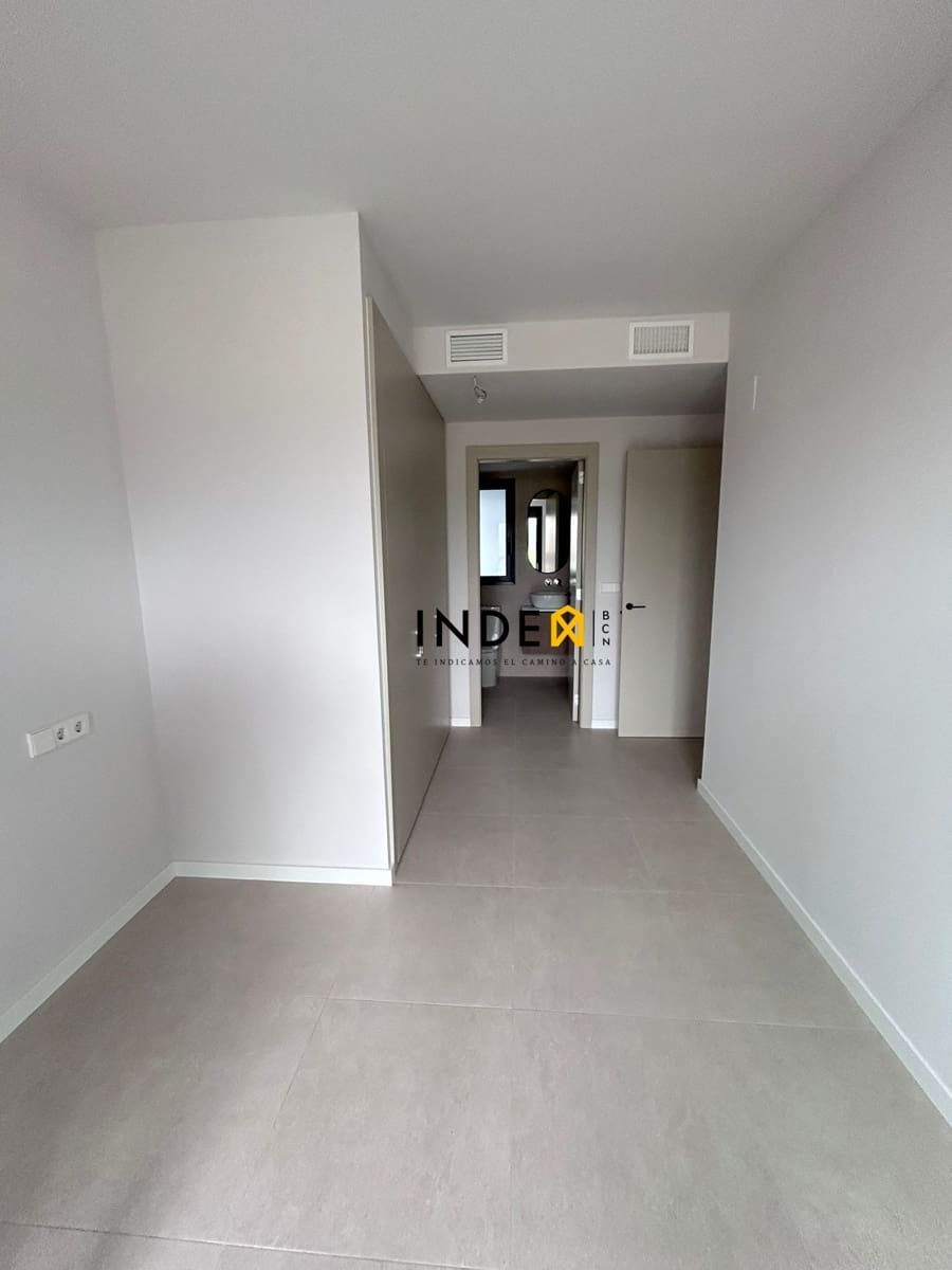 2 bedroom Flat for rent in Sant Pere de Ribes with pool garage - € 1,800 (Ref: 9655720)