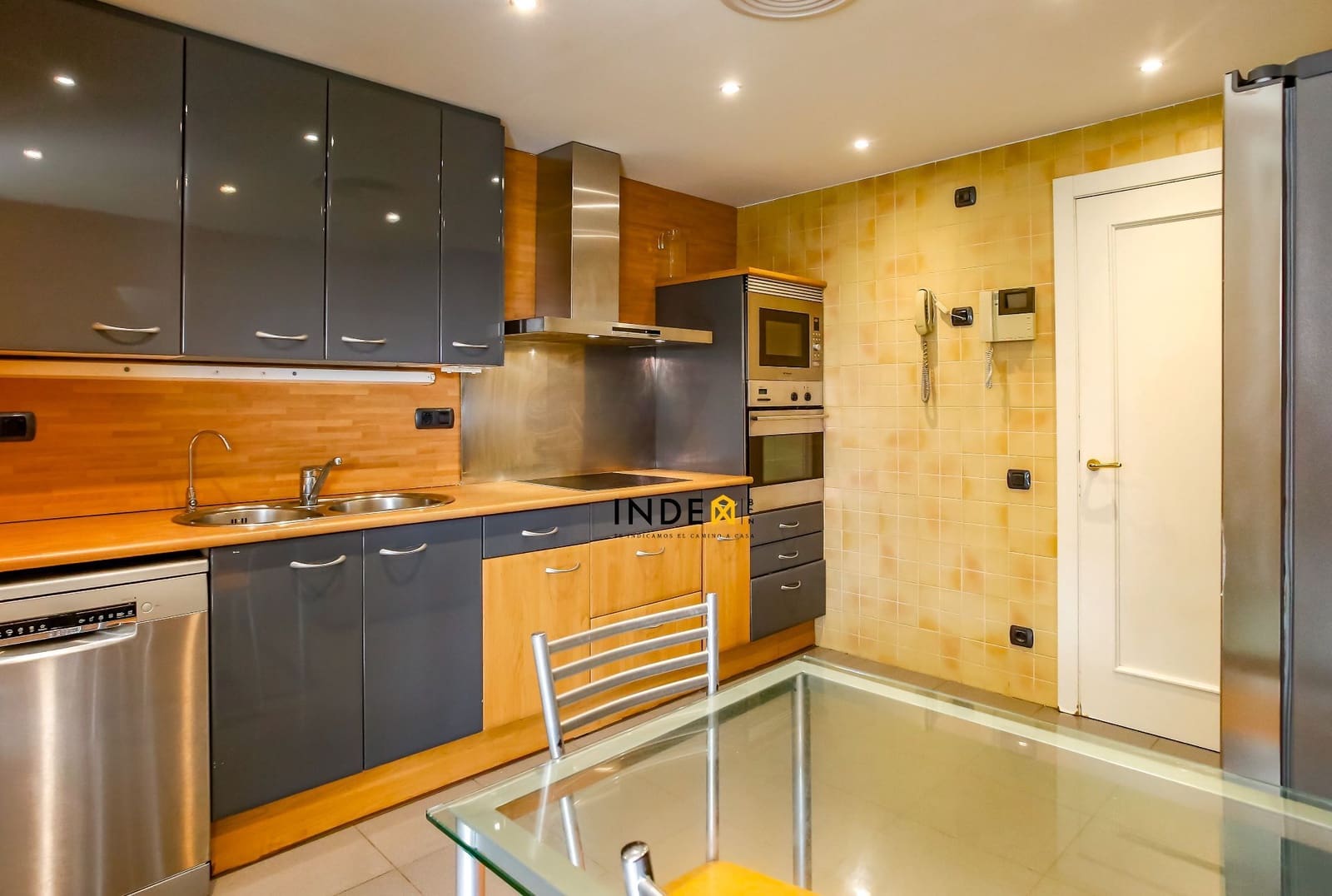 4 camera da letto Attico in vendita in Sitges con piscina garage - 1.300.000 € (Rif: 9658399)