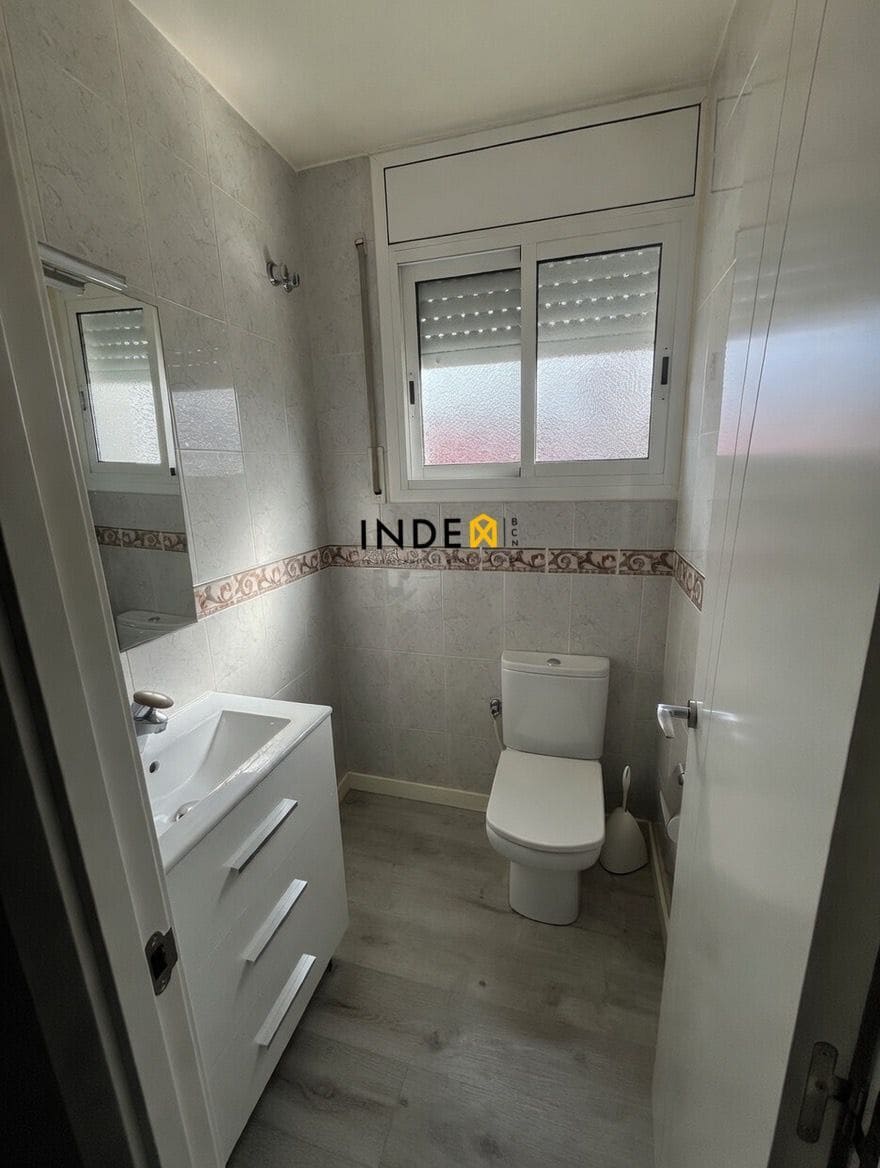 4 soverom Kjedet enebolig til salgs i Canyelles med garasje - € 330 000 (Ref: 9670089)