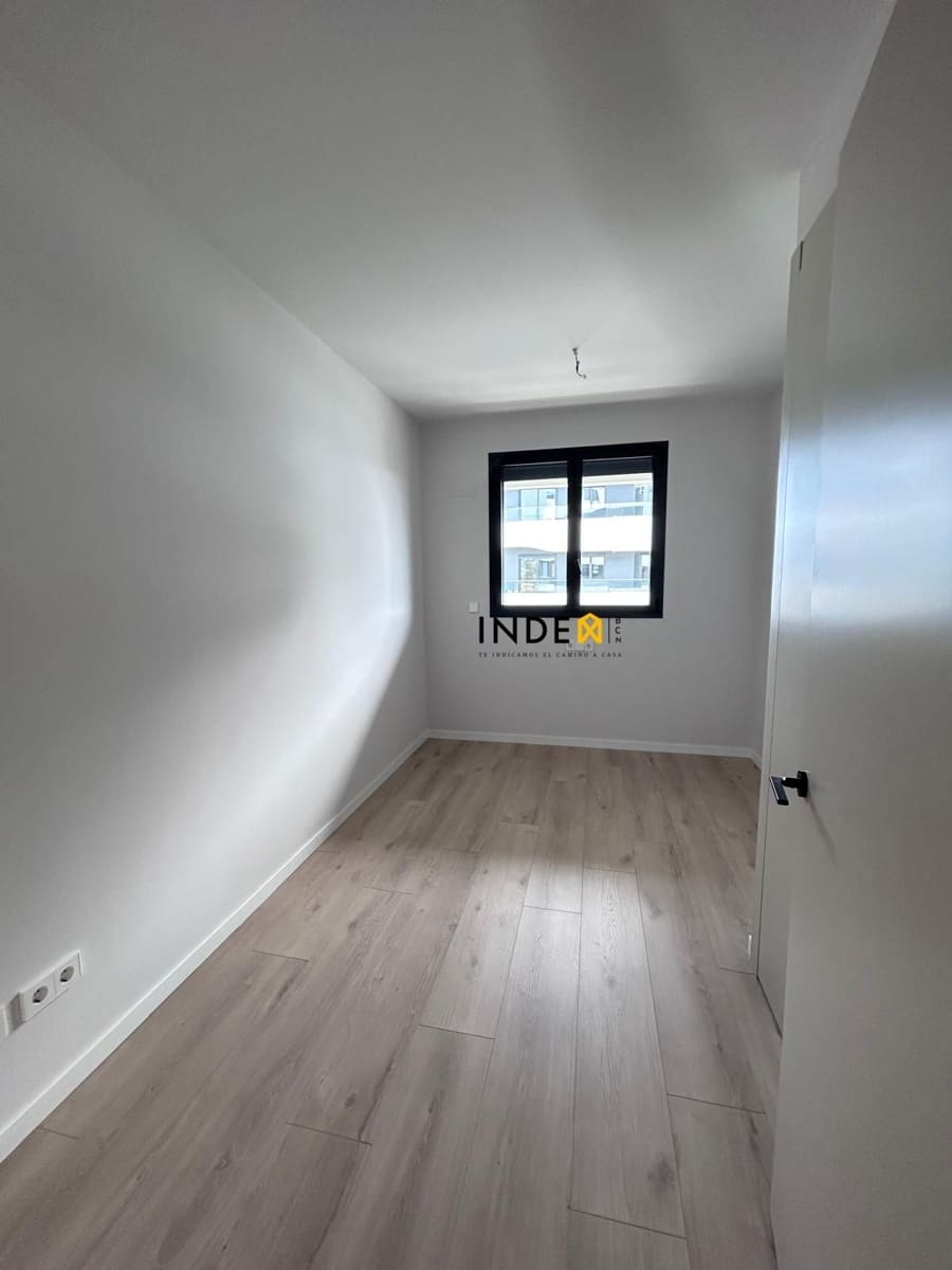 Piso de 2 habitaciones en Sant Pere de Ribes en alquiler con piscina garaje - 1.800 € (Ref: 9673881)