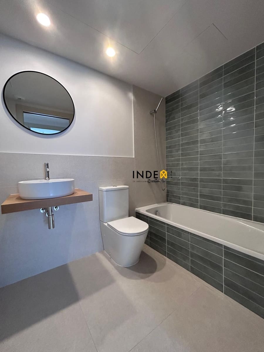 Piso de 2 habitaciones en Sant Pere de Ribes en alquiler con piscina garaje - 1.800 € (Ref: 9673881)