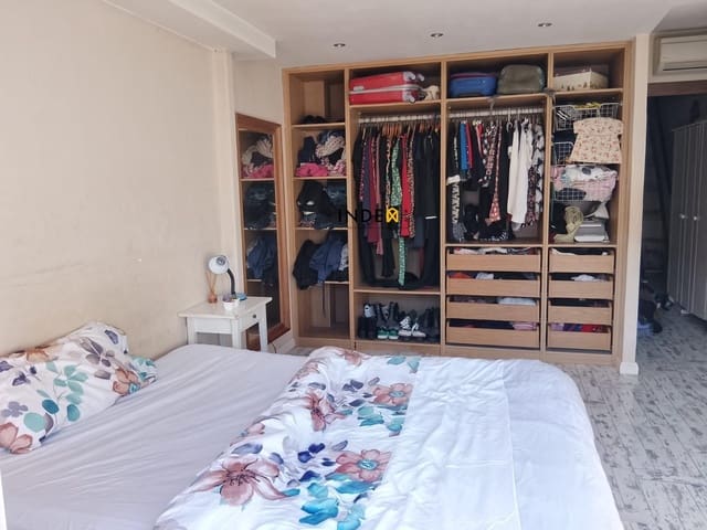 4 soverom Kjedet enebolig til salgs i Vilanova i la Geltrú - € 391 000 (Ref: 9686181)