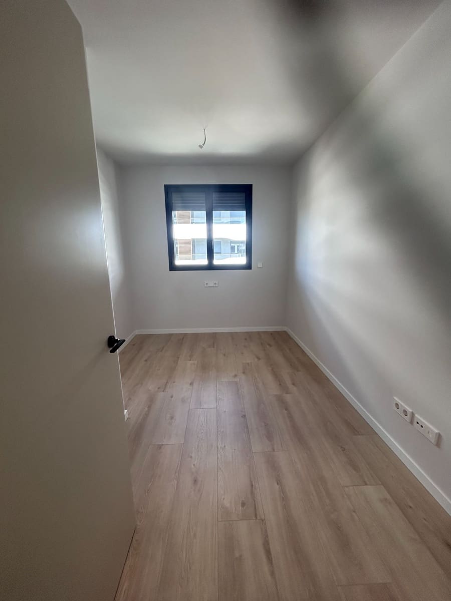 2 bedroom Flat for rent in Sant Pere de Ribes with pool garage - € 1,800 (Ref: 9721370)