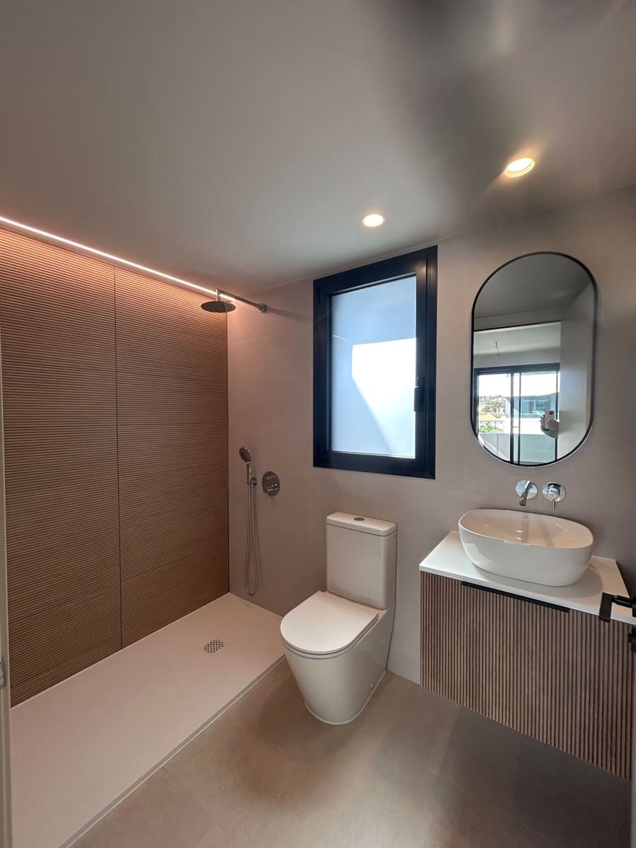 2 bedroom Flat for rent in Sant Pere de Ribes with pool garage - € 1,800 (Ref: 9721370)