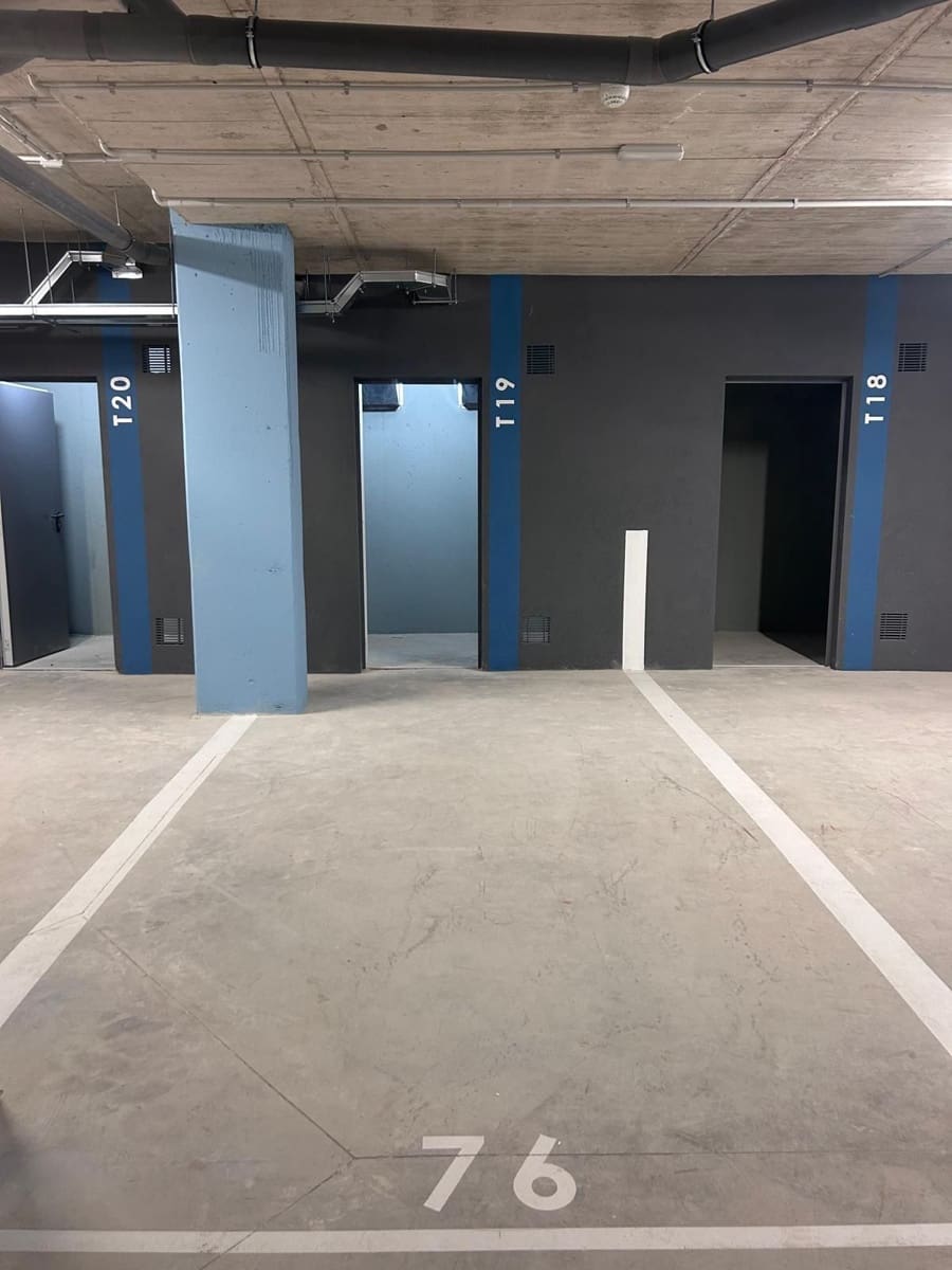 2 bedroom Flat for rent in Sant Pere de Ribes with pool garage - € 1,800 (Ref: 9731714)