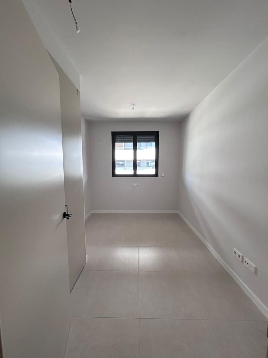 2 bedroom Flat for rent in Sant Pere de Ribes with pool garage - € 1,800 (Ref: 9731714)