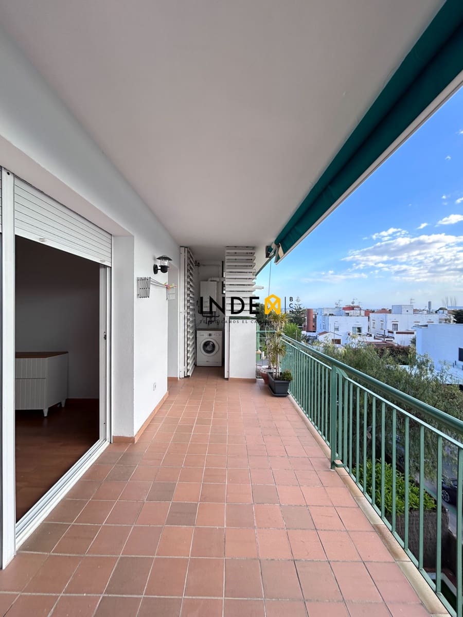 2 soveværelse Lejlighed til leje i Sitges med swimmingpool garage - € 1.390 (Ref: 9735239)