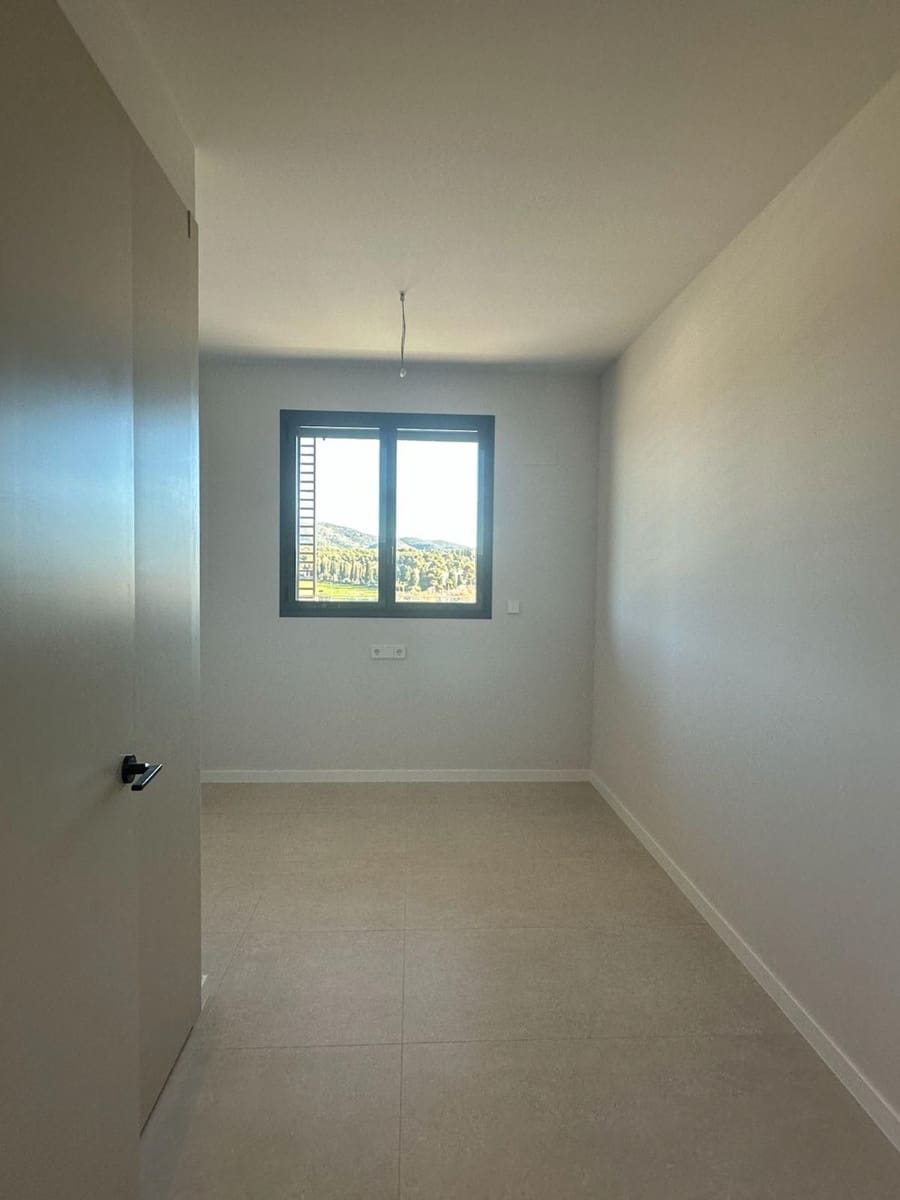 2 bedroom Flat for rent in Sant Pere de Ribes with pool garage - € 1,800 (Ref: 9735240)