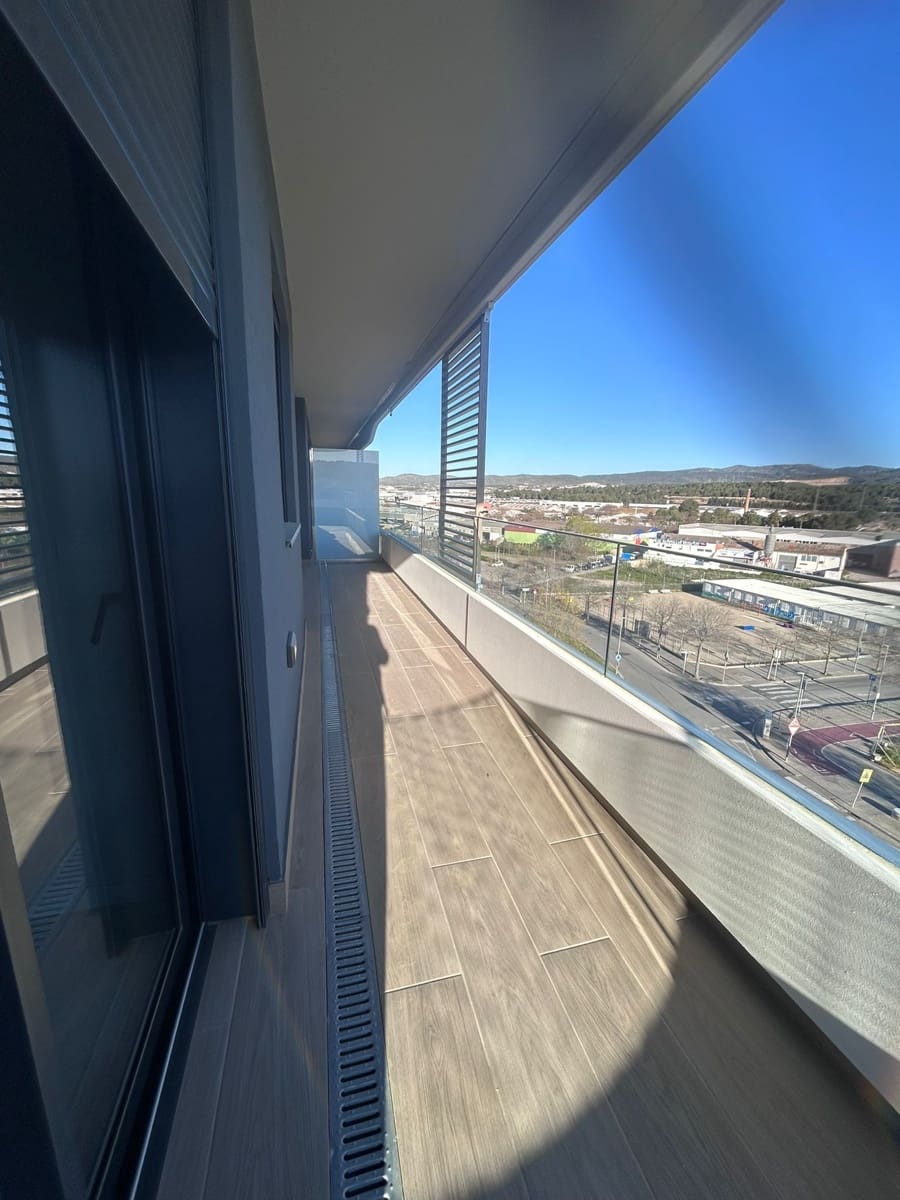 2 bedroom Flat for rent in Sant Pere de Ribes with pool garage - € 1,800 (Ref: 9735240)