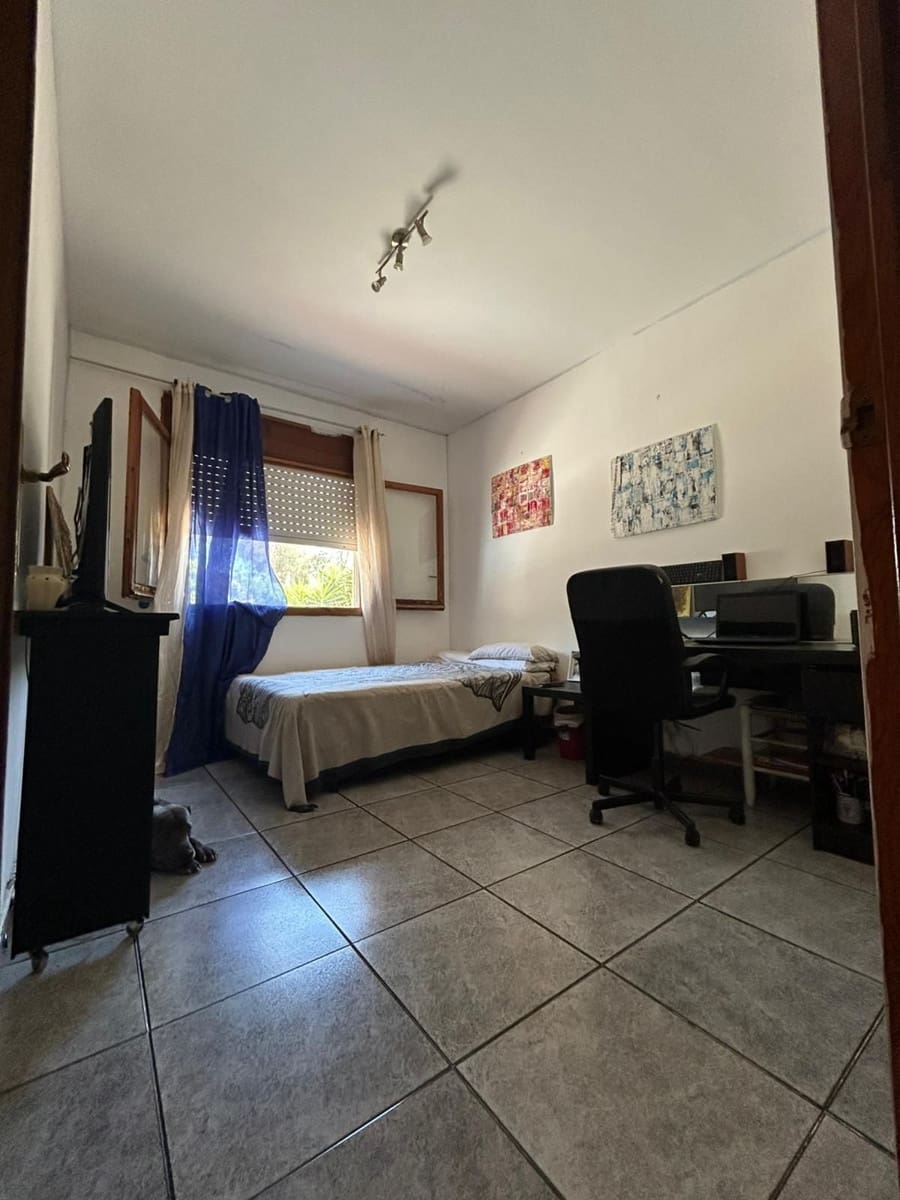 3 bedroom Villa for sale in Olivella - € 299,000 (Ref: 9777703)