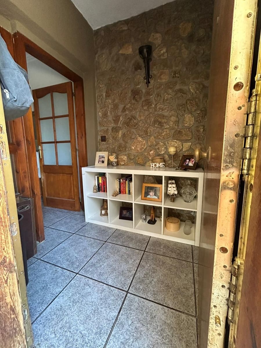 3 bedroom Villa for sale in Olivella - € 299,000 (Ref: 9777703)