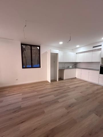 3 slaapkamer Flat te koop in Vilanova i la Geltrú - € 280.000 (Ref: 9788033)