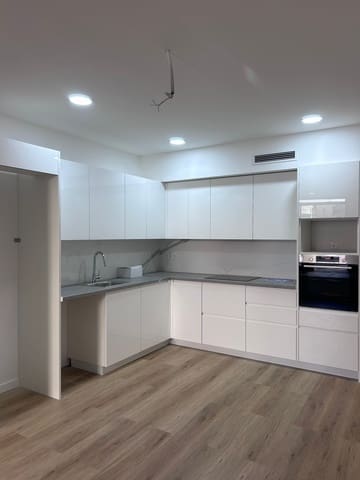3 slaapkamer Flat te koop in Vilanova i la Geltrú - € 280.000 (Ref: 9788033)