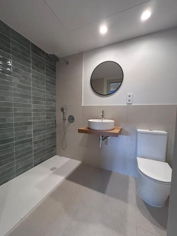 Appartement de 3 chambres à louer à Vilanoveta, Sant Pere de Ribes avec piscine garage - 2 500 € (Ref: 9790730)