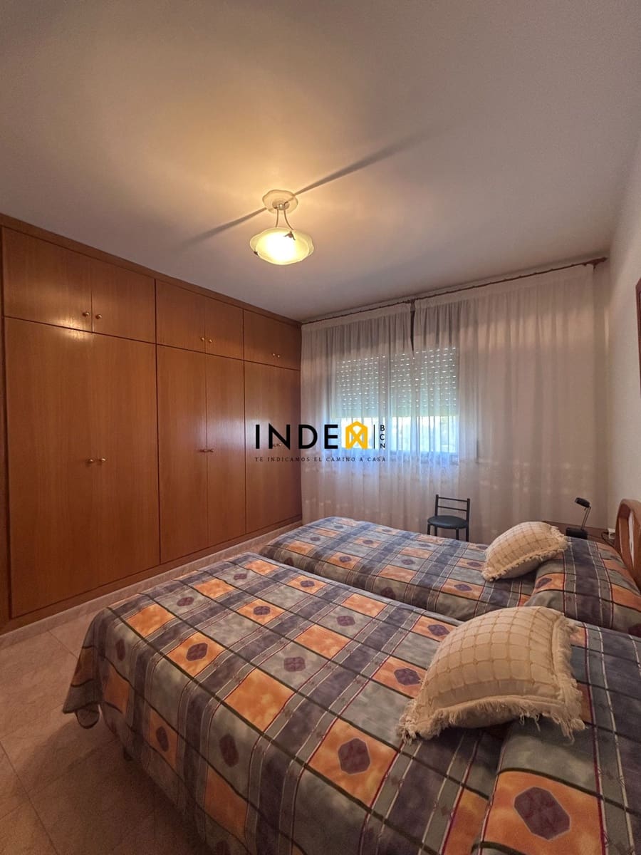 3 makuuhuone Huvila myytävänä paikassa Sitges mukana 
autotalli - 685 000 € (Ref: 9806178)