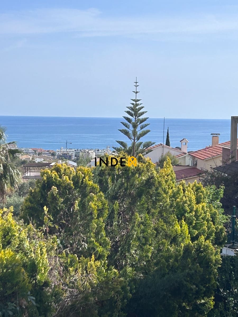 3 makuuhuone Huvila myytävänä paikassa Sitges mukana 
autotalli - 685 000 € (Ref: 9806178)