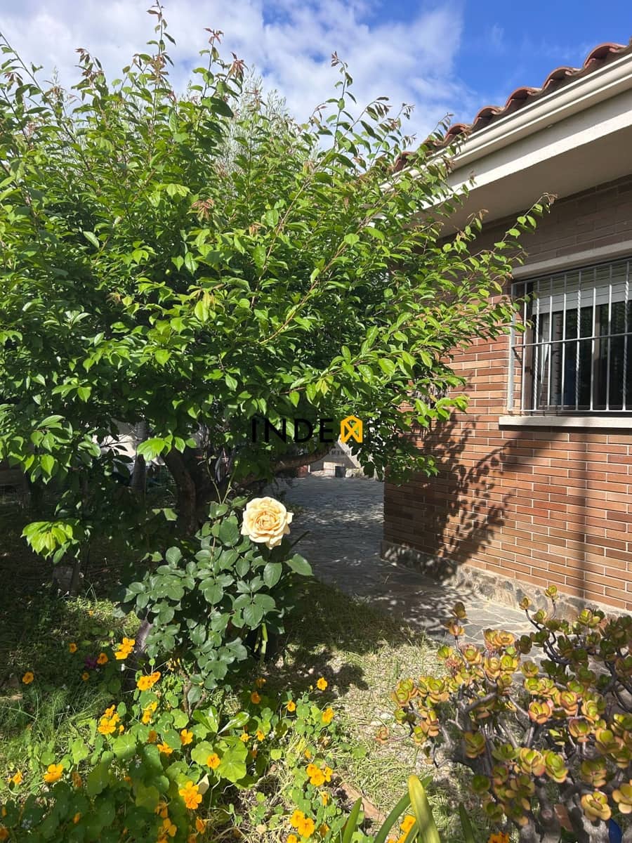 3 makuuhuone Huvila myytävänä paikassa Sitges mukana 
autotalli - 685 000 € (Ref: 9806178)